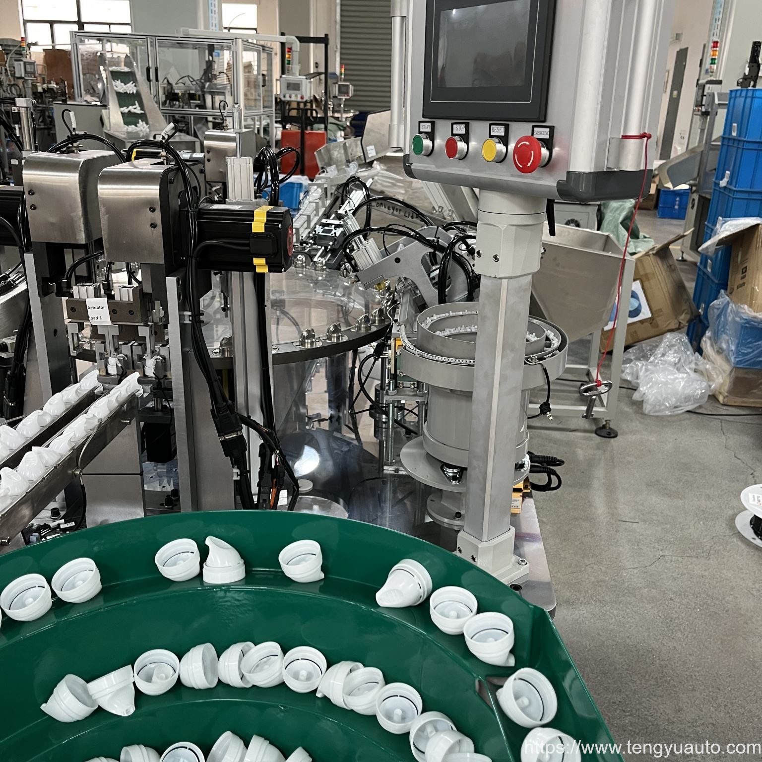 crema cosmética de la botella de la bomba automática de máquinas de montaje